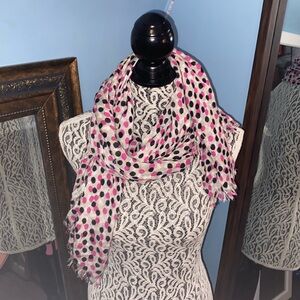 Kate spade scarf. Pink and black polka dots. Also alittle grey and tan dots.